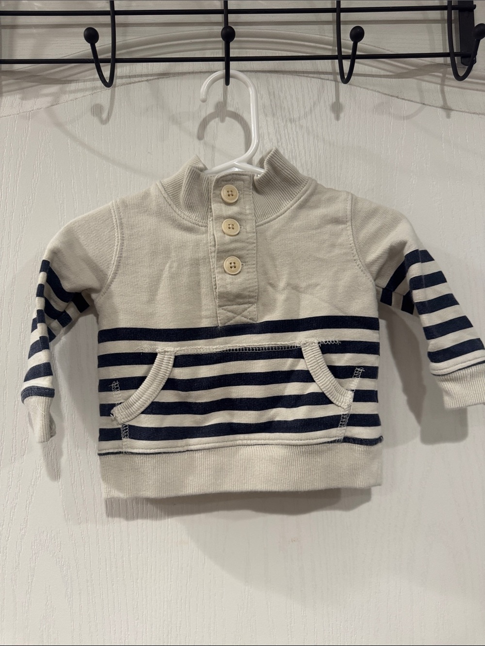Osh kosh bgosh baby boy pullover 6 months